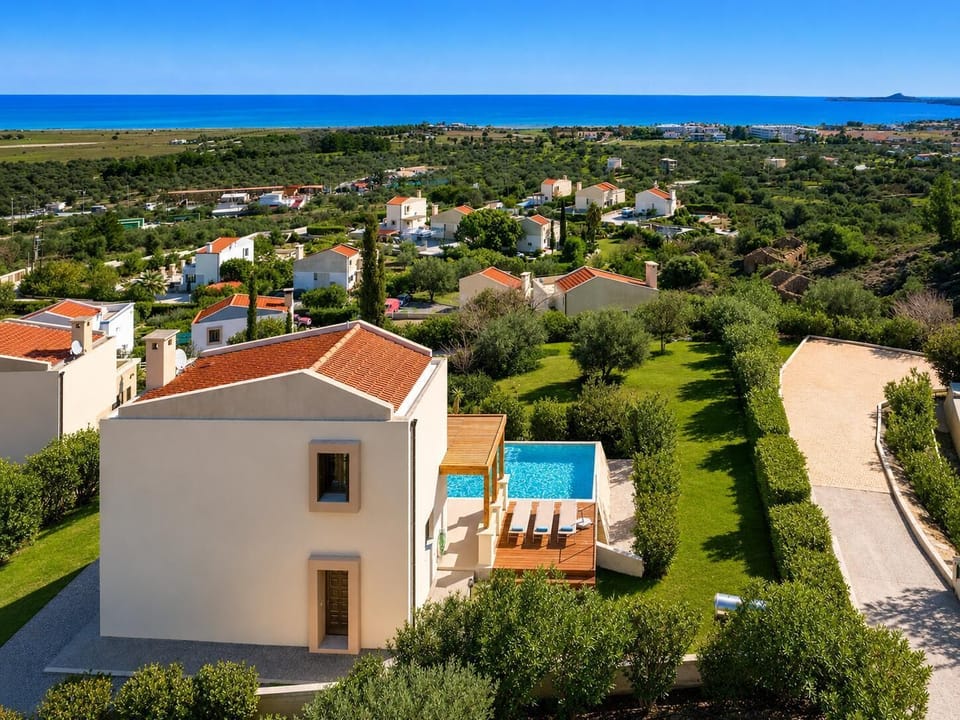 Beautiful villa with private pool and terrace