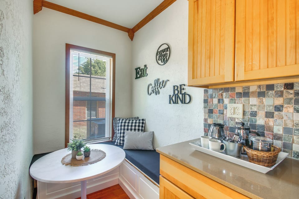 Breakfast Nook
