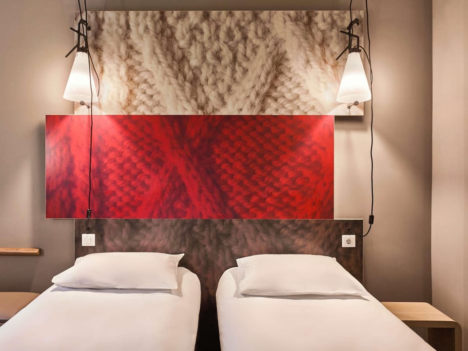 In-room safe, desk, blackout drapes, free WiFi