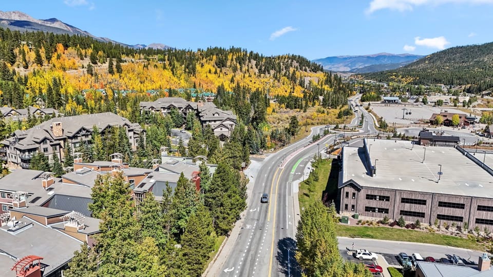 Exterior: An aerial view of the home and the beautiful surrounding area, minutes from the slope and main street
