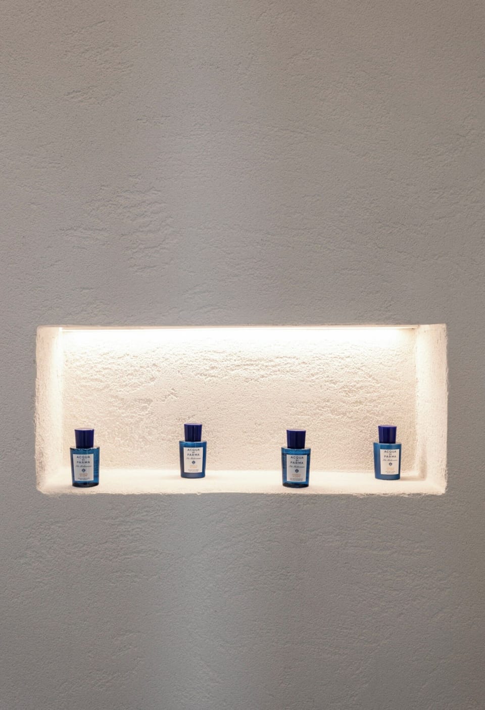 Bathroom amenities