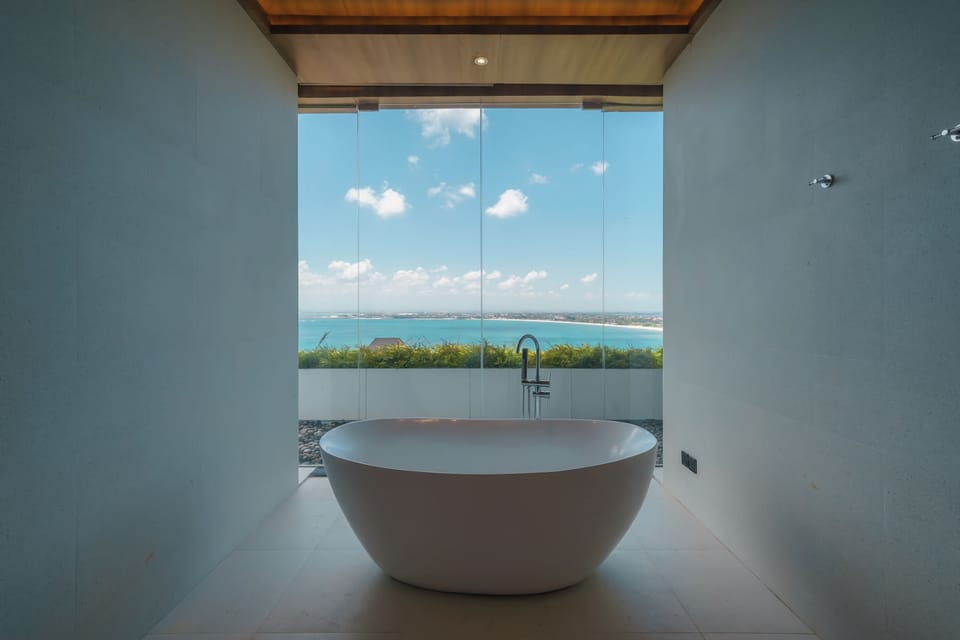 Luxury Villa, Sea View | Bathroom | Free toiletries, hair dryer, towels