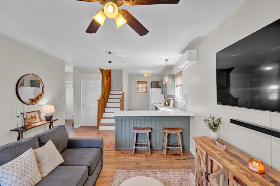 Experience modern comfort in the fully renovated main floor, designed with stylish finishes and an open, inviting layout.
