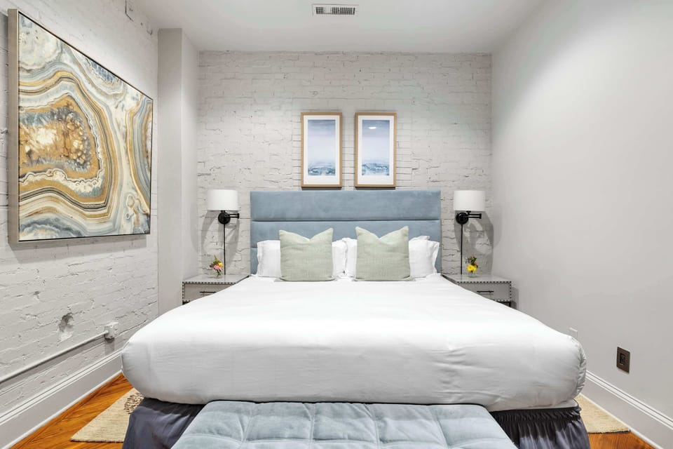 Bedroom #1: King Bed