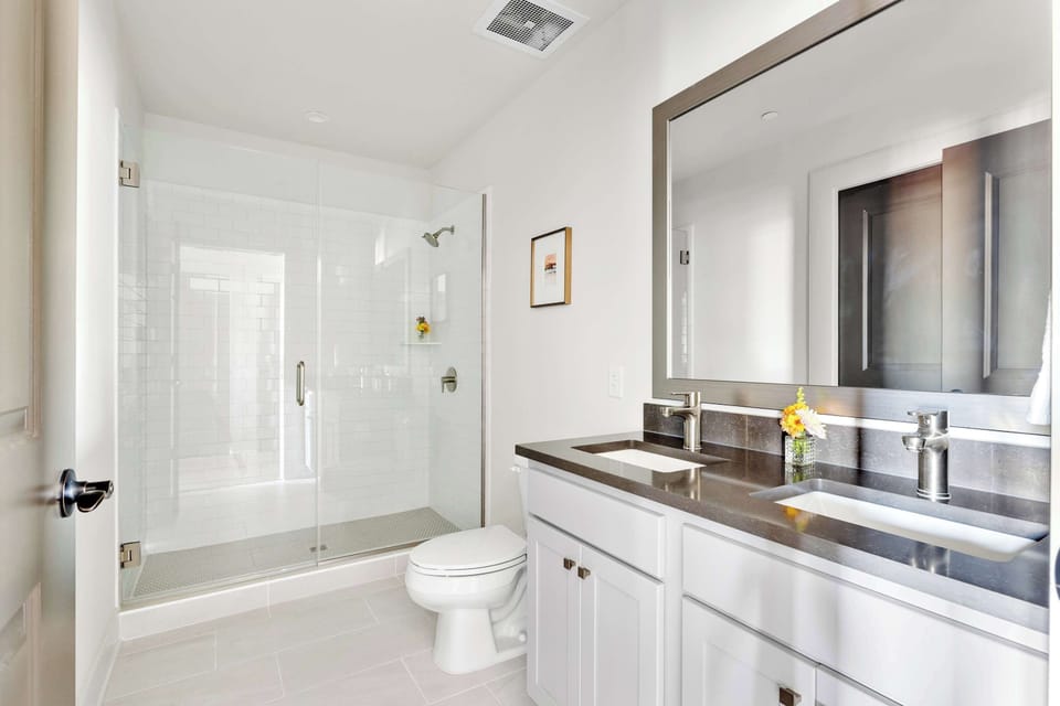 Bathroom #1: Walk-in Shower