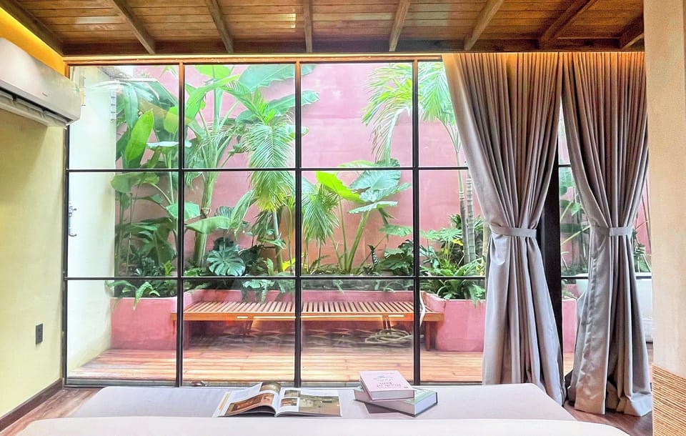 Executive Double Room, Balcony | Desk, laptop workspace, blackout drapes, soundproofing