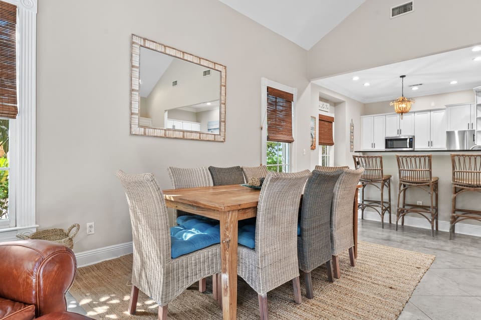 House, 3 Bedrooms | Dining