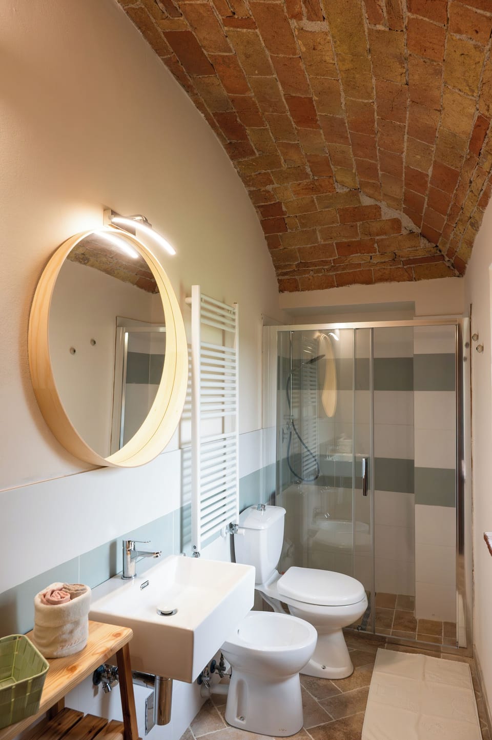 Comfort Triple Room, Balcony, Hill View | Bathroom | Hair dryer, bidet, towels, soap