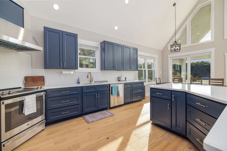 Modern kitchen