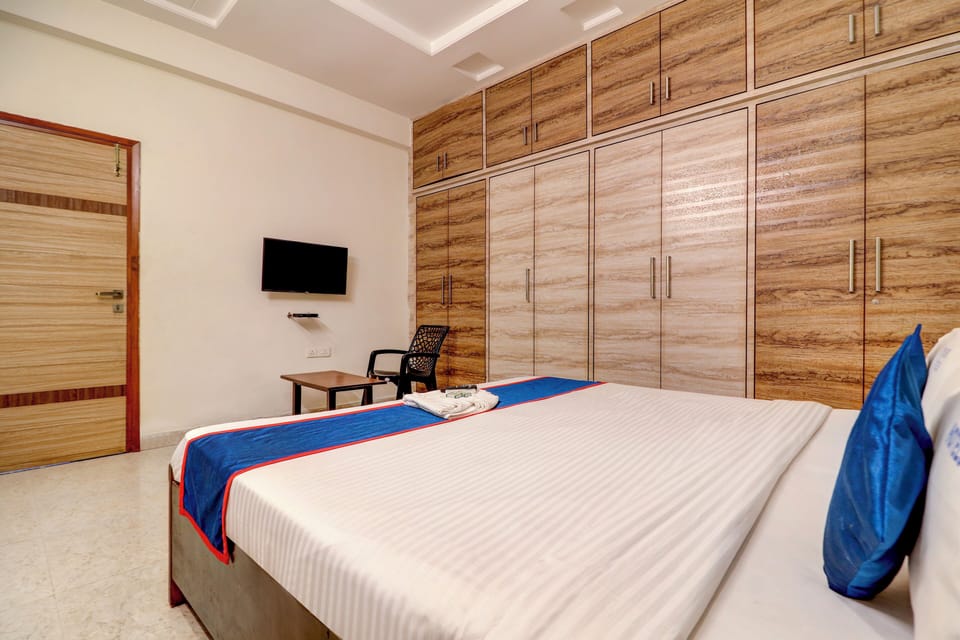 Standard Double Room | Free WiFi