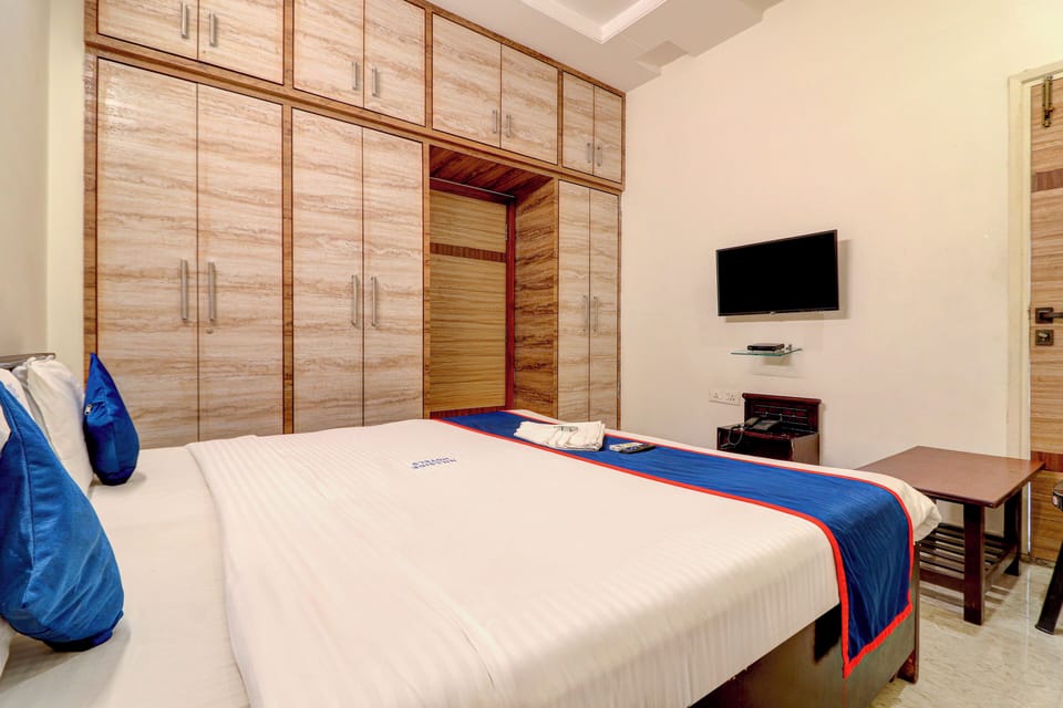 Standard Double Room | Free WiFi