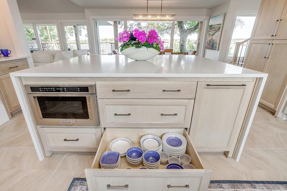 Worry about nothing because our kitchen is equipped from cookware to dinnerware.