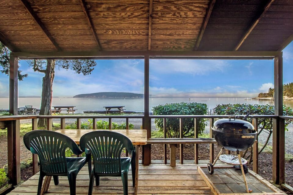 Prime westerly views & nightly sunsets