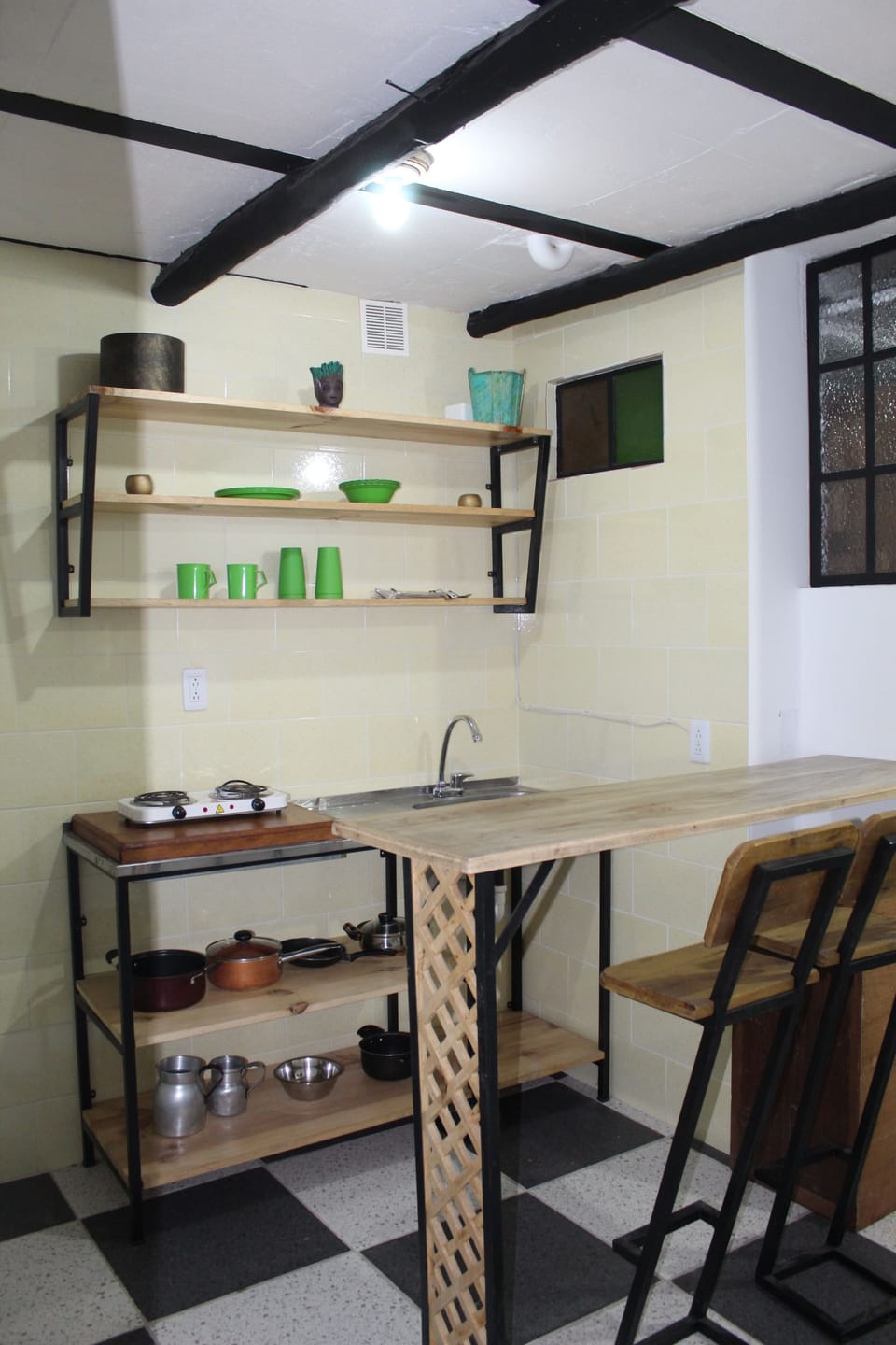 Classic Apartment, City View (400) | Private kitchen