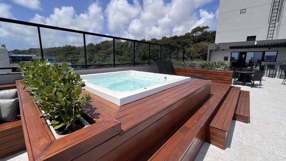 Basic Studio | Outdoor spa tub