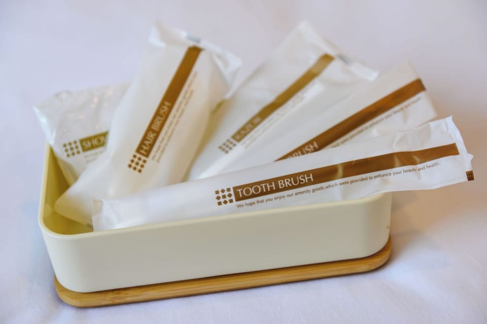 Bathroom amenities