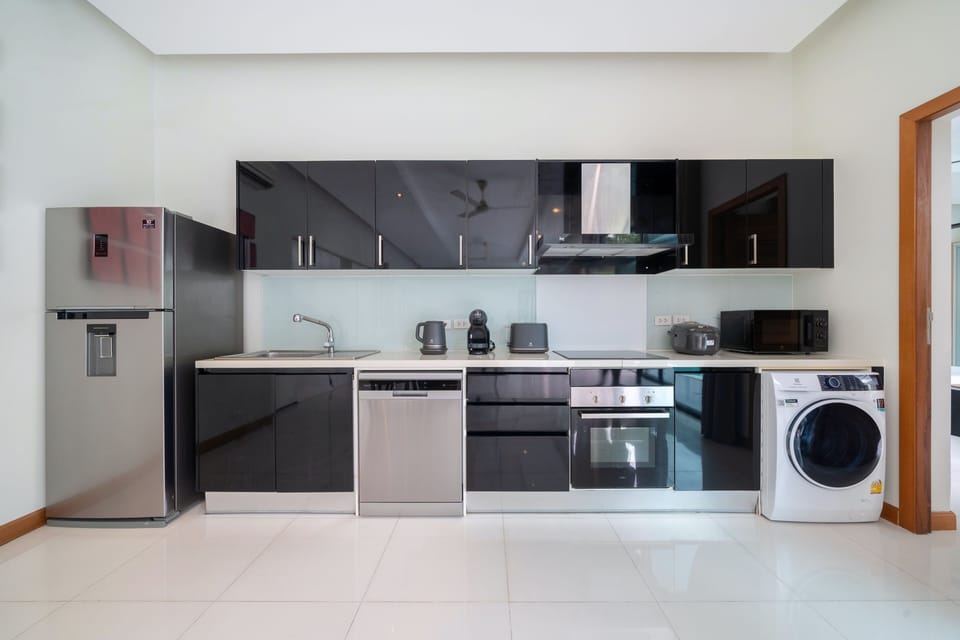 Family Villa, 3 Bedrooms, Private Pool, Pool View | Private kitchen | Electric kettle, toaster