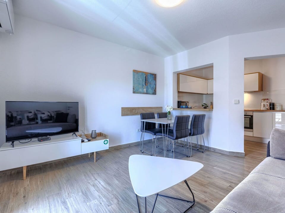 Interior Design, Furniture, Flooring, Floor, Ceiling, Room, Couch, Living Room, Apartment, Table