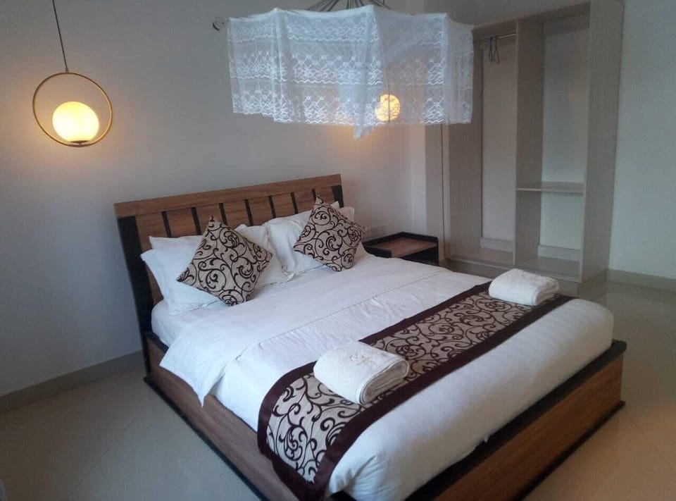 Double Room, Pool View | Free WiFi