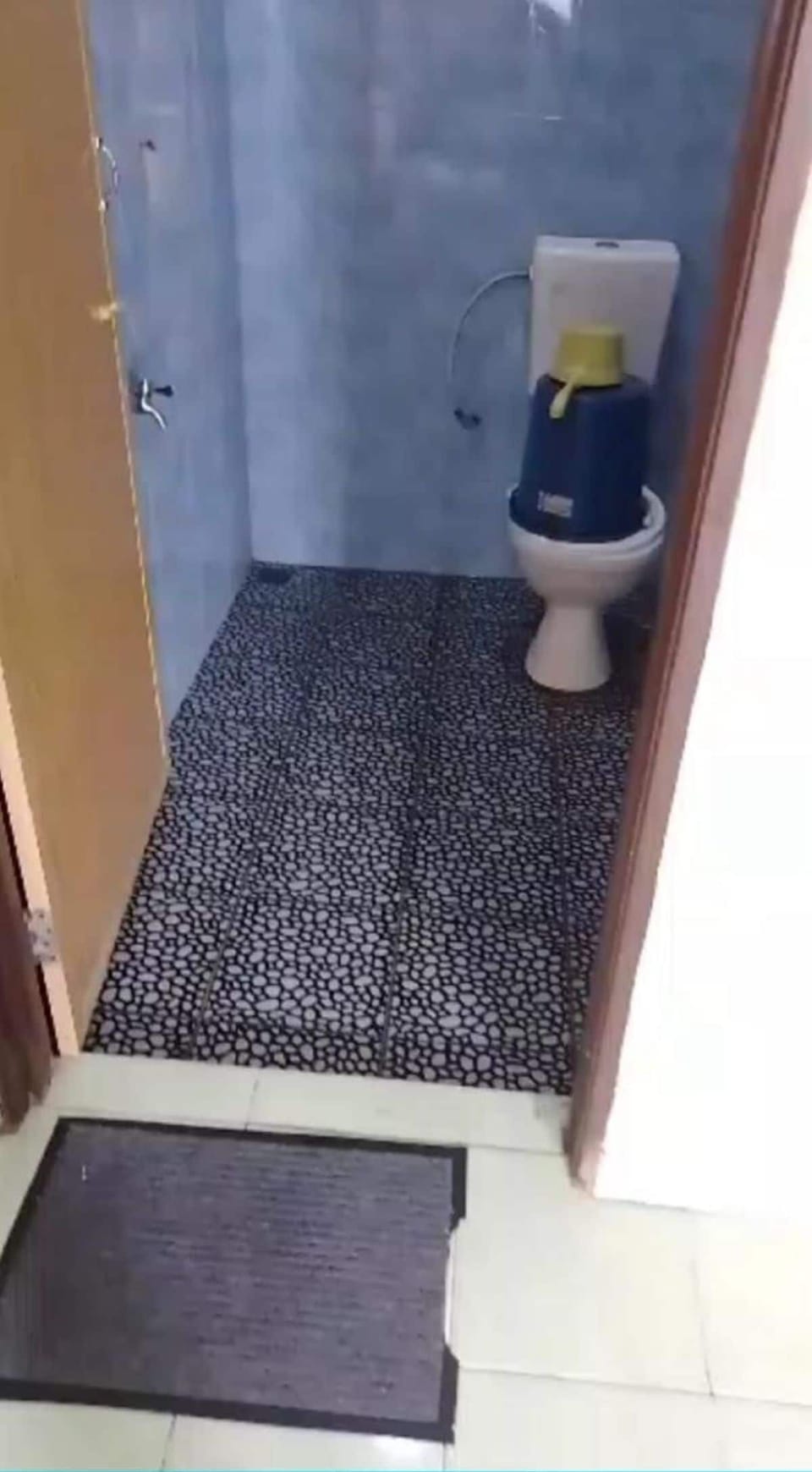 Standard Room | Bathroom