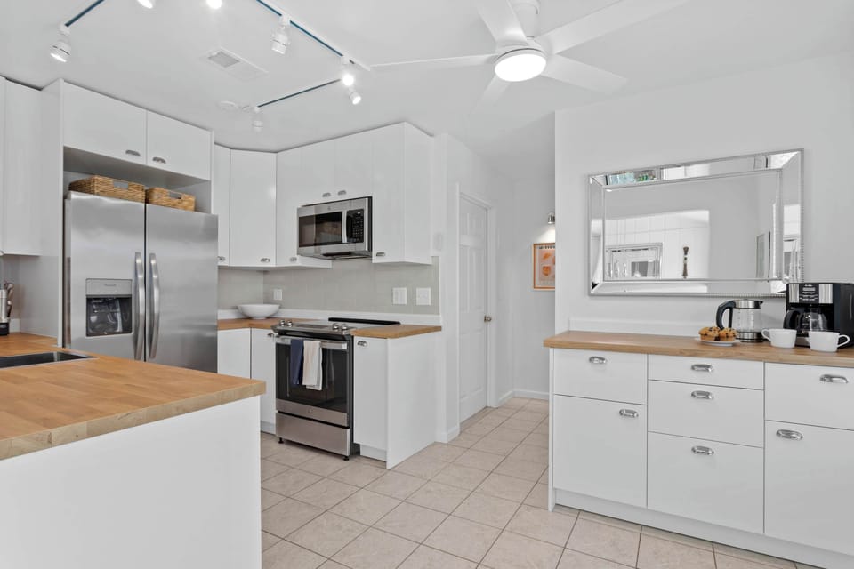 Newly Remolded Kitchen with Stainless Steel Appliances