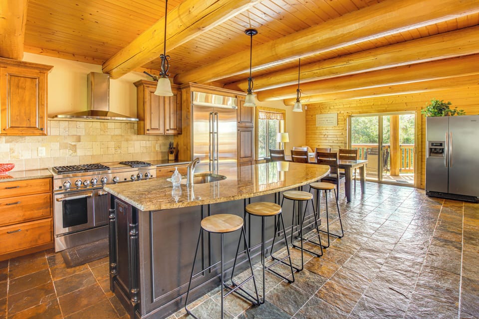 House (Multiple Bedrooms) | Interior