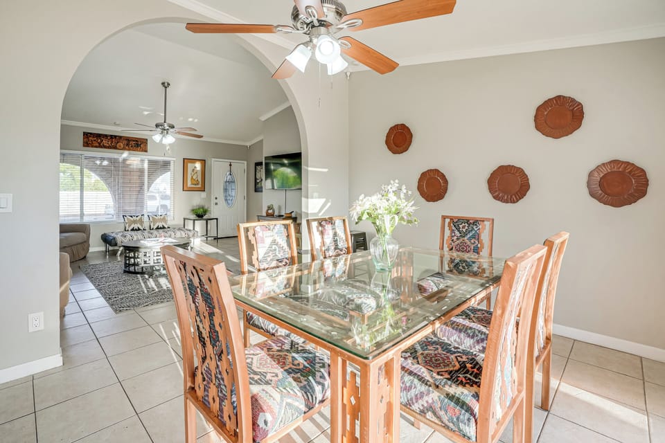 House (3 Bedrooms) | Interior