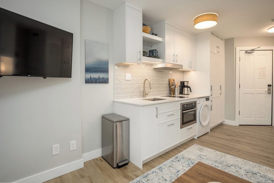 Cable, Netflix included