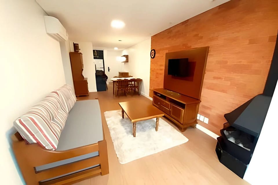 Apartment | Living area | TV