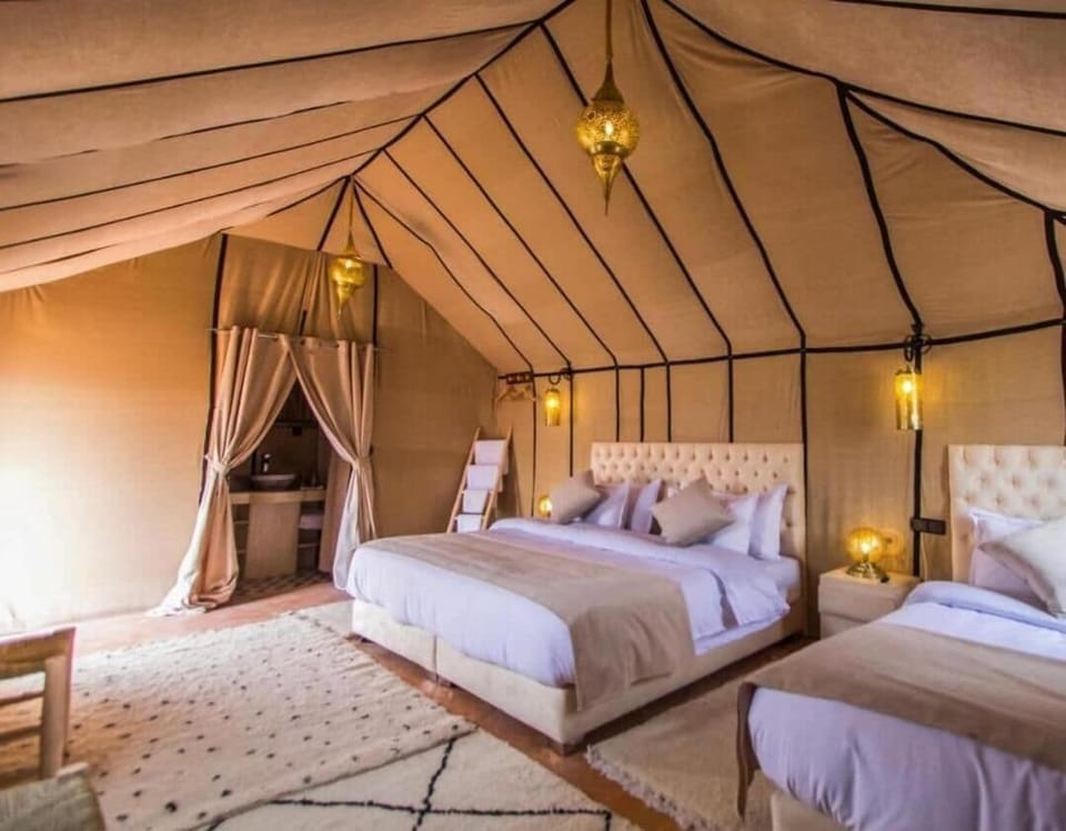 Deluxe Double Room, Desert View | Down comforters, WiFi (free)