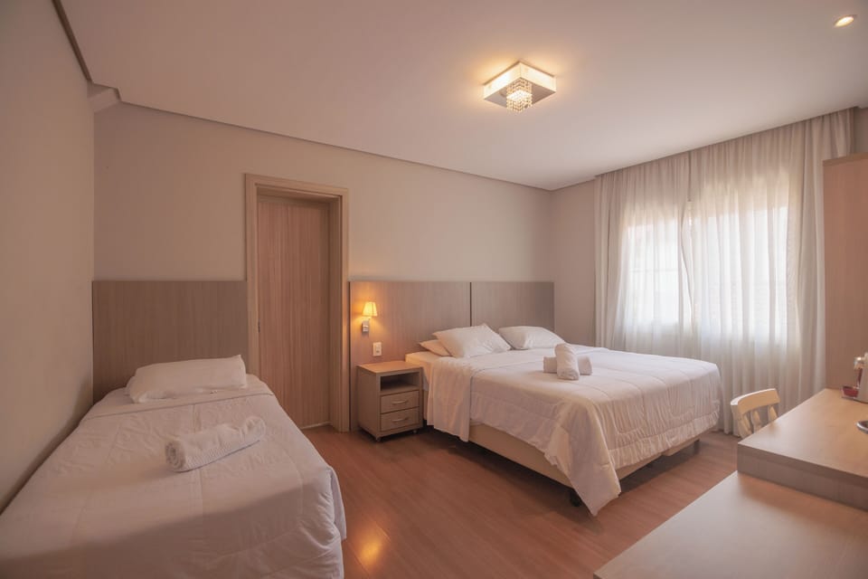 Deluxe Triple Room | WiFi (free)