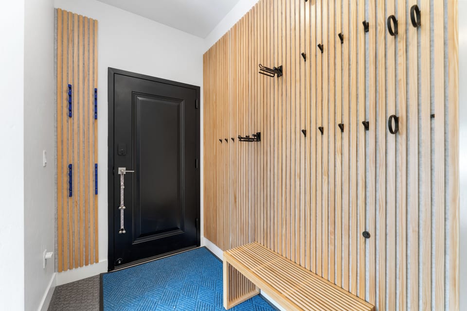 Condo (1 Bedroom) | Property amenity