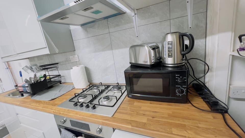 Brand new kitchenette 