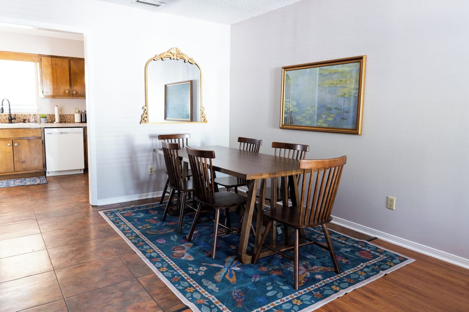 Gather around the table for a great meal!