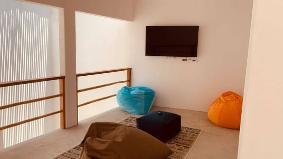 House | 3 bedrooms, high-speed internet