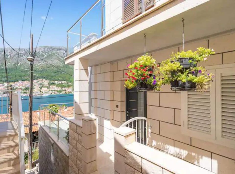 Apartment (Two Bedroom Apartment With Sea View) | Exterior
