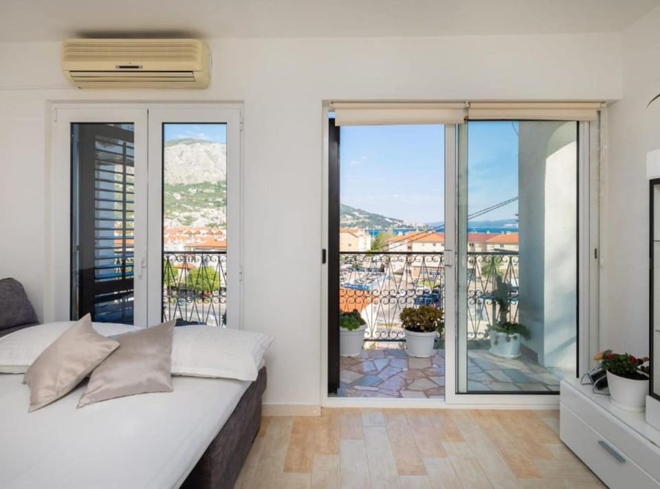 Apartment (One Bedroom Apartment with Balcony an) | 1 bedroom, free WiFi