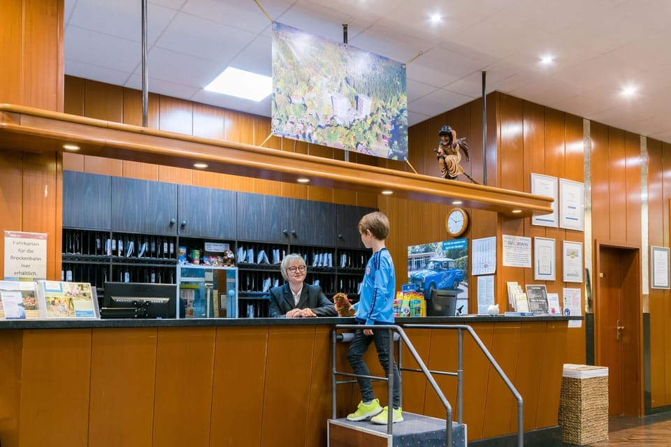 Entrance / Reception
