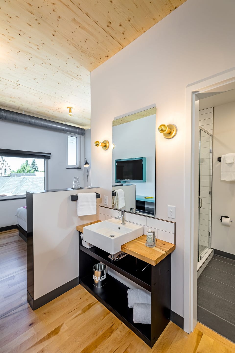 West Queen | Bathroom | Shower, eco-friendly toiletries, hair dryer, bathrobes