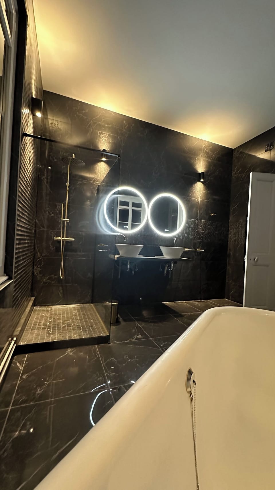 Superior Suite, Garden View | In-room safe, soundproofing, free WiFi