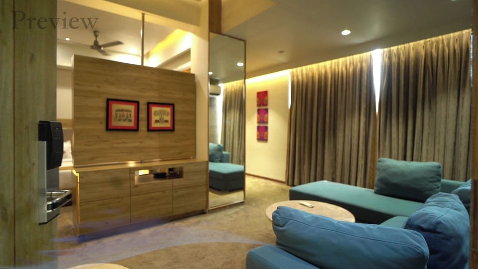 Luxury Suite | Living area