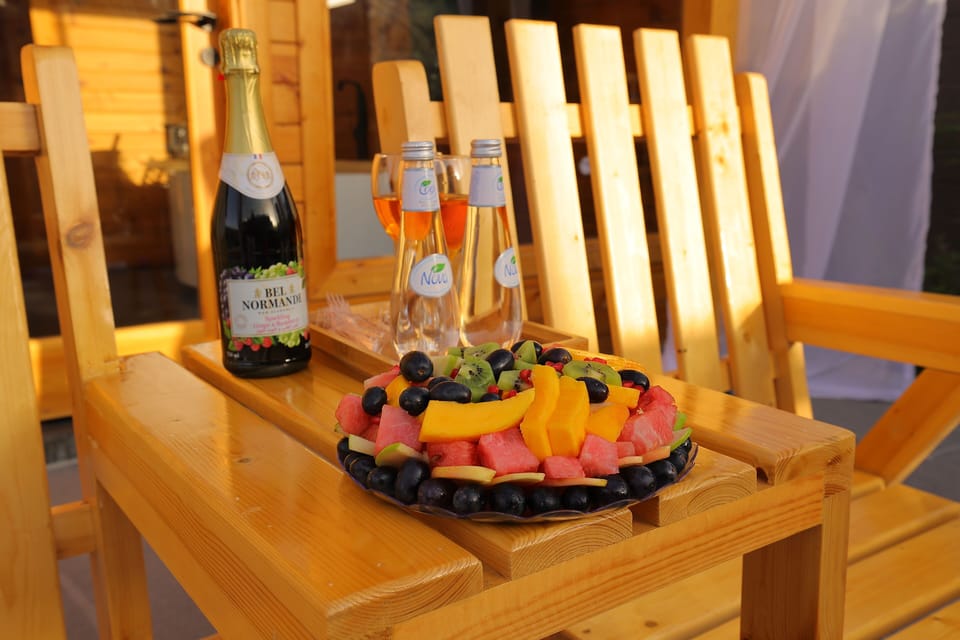 Luxury Cottage, 2 Bedrooms, Private Pool | 2 bedrooms, blackout drapes, free WiFi, bed sheets