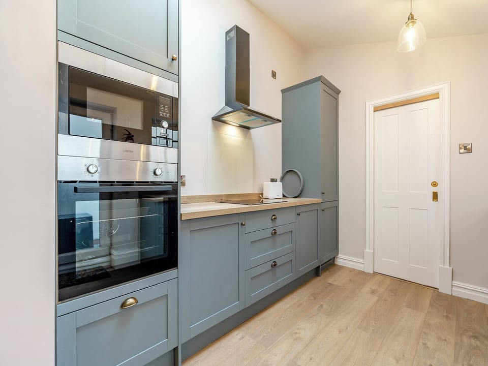 Kitchen | Glossop Cottage, Whitby