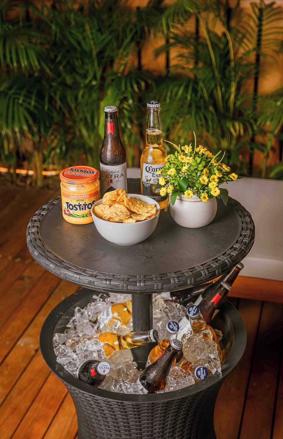 Relax and unwind in our perfect backyard!
