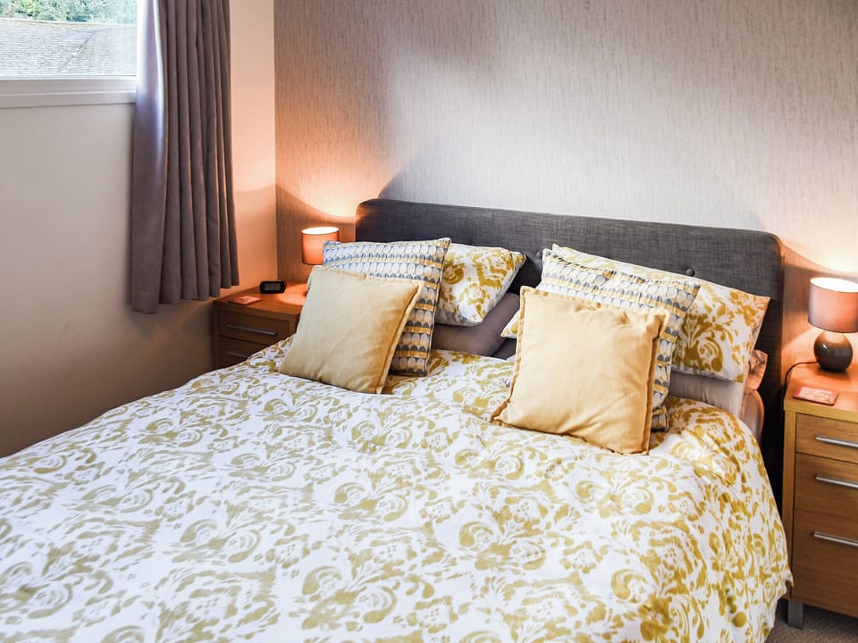 Double bedroom | River View, Horning