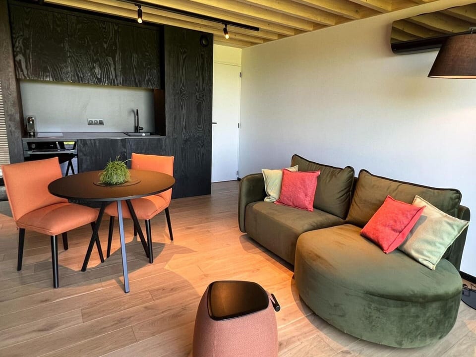 House | Dining