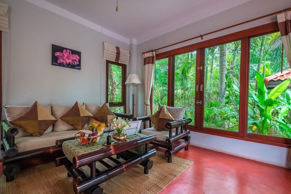 Luxury Suite, Pool View | Desk, laptop workspace, WiFi (free)