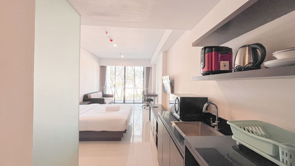 Deluxe Studio (kingbed) | Living area