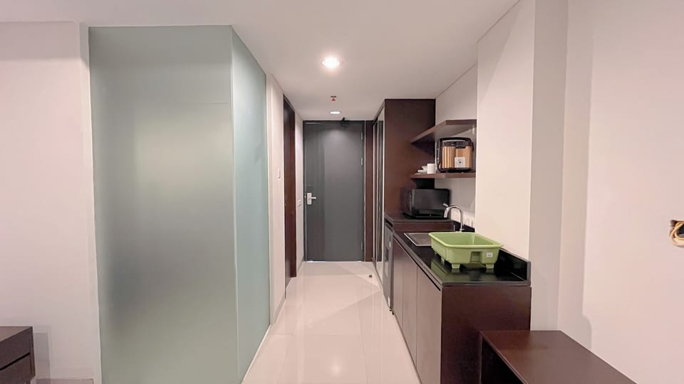 Deluxe Studio (twin) | Living area
