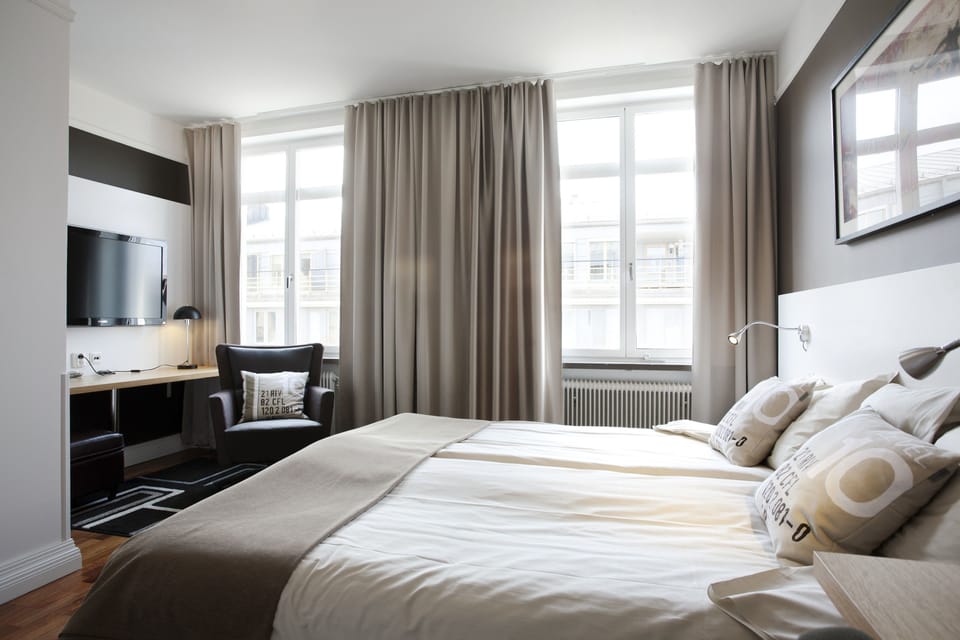 Superior Twin Room | Desk, cribs (free), rollaway beds (surcharge), WiFi (free)